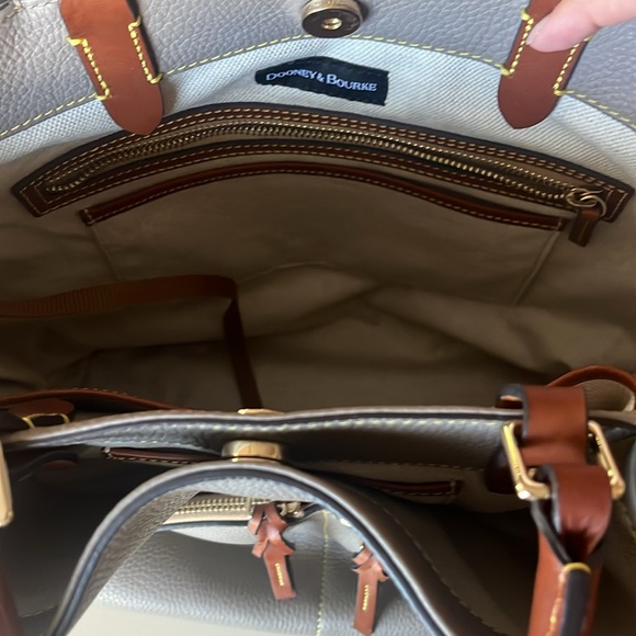 Dooney & Bourke Dawson Satchel - Picture 5 of 8